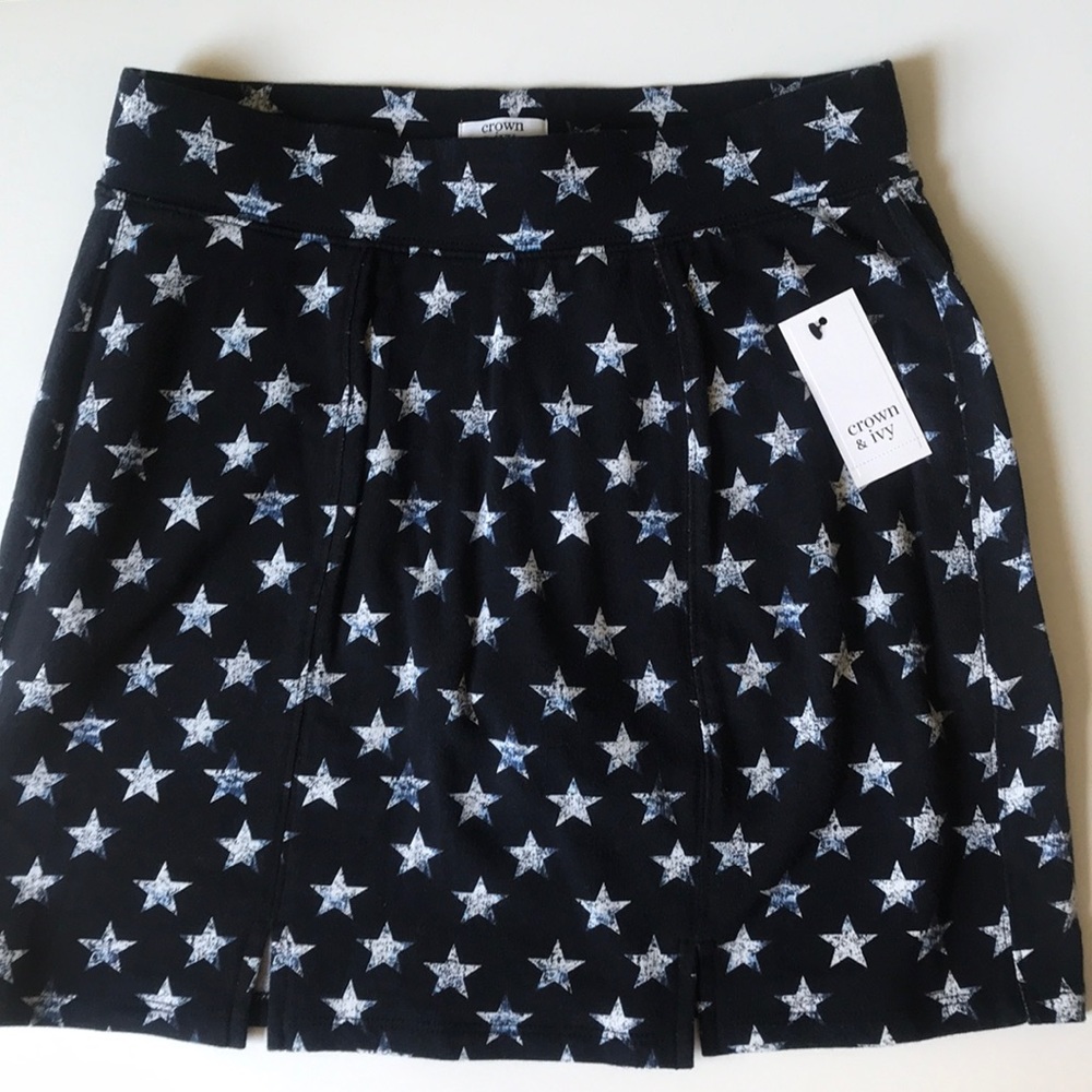NWT Crown & Ivy * Picnic Party * Skort